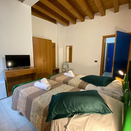 Hotel Casa Santa Caterina e Sant Antonio Padova Esterno foto
