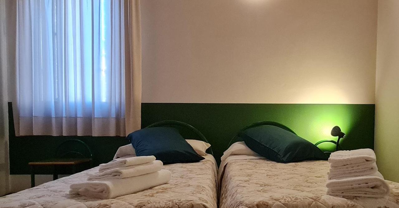 Hotel Casa Santa Caterina e Sant Antonio Padova Esterno foto